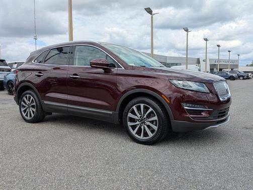 Burgundy Velvet Metallic Tinted Clearcoat 2019 Lincoln MKC Reserve