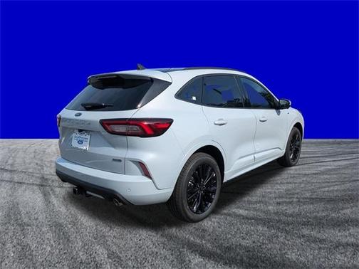 2026 Ford Escape ST-Line Elite