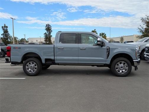 2026 Ford F-350 Lariat Super Duty