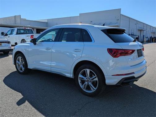 2022 Audi Q3 45 S line Premium