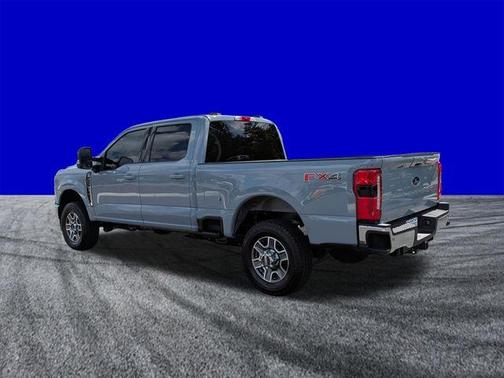 Glacier Gray Metallic 2026 Ford F-350 Lariat Super Duty