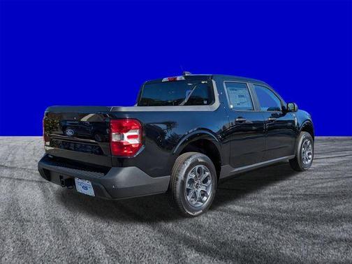 Shadow Black 2026 Ford Maverick XLT