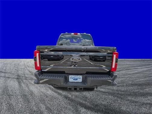 2025 Ford F-350 Lariat Super Duty