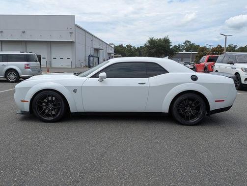 White Knuckle Clearcoat 2019 Dodge Challenger SRT Hellcat