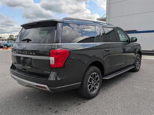 2023 Ford Expedition Max XLT