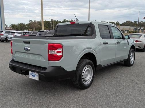 2024 Ford Maverick XL
