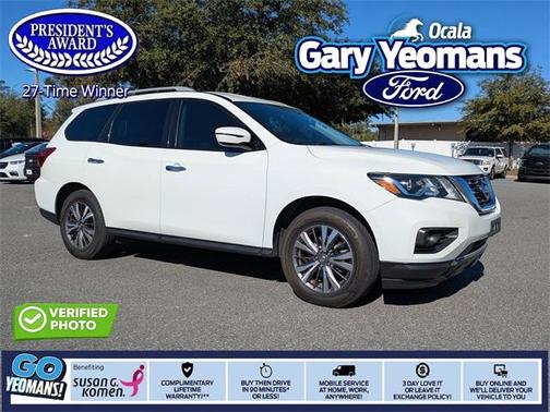 2019 Nissan Pathfinder SV