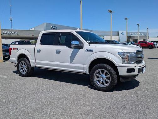 White Platinum Clearcoat Metallic 2018 Ford F-150 Platinum