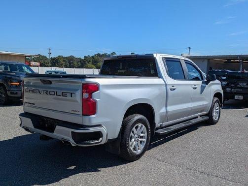 Silver Ice Metallic 2021 Chevrolet Silverado 1500 RST