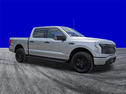 2025 Ford F-150 Lightning XLT