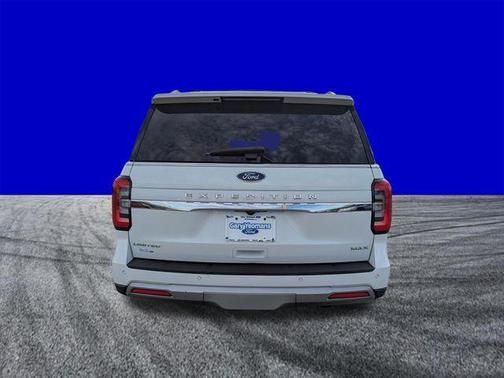 White Metallic 2022 Ford Expedition Max Limited