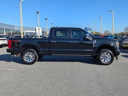 2022 Ford F-350 Platinum