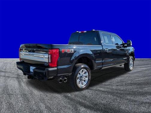 2022 Ford F-350 Platinum