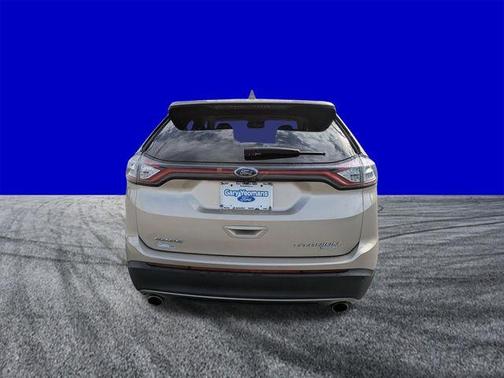 White Gold 2018 Ford Edge Titanium