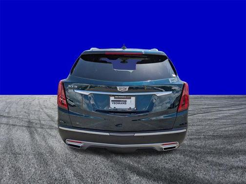 Emerald 2024 Cadillac XT5 Premium Luxury