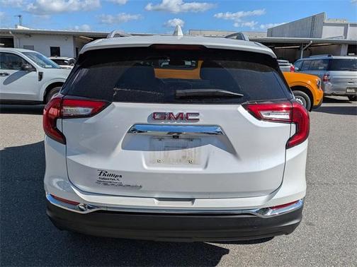 2022 GMC Terrain SLT