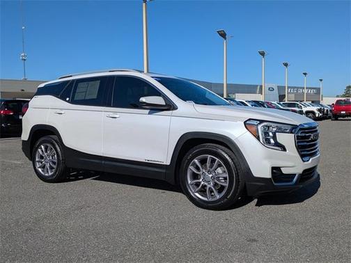 2022 GMC Terrain SLT