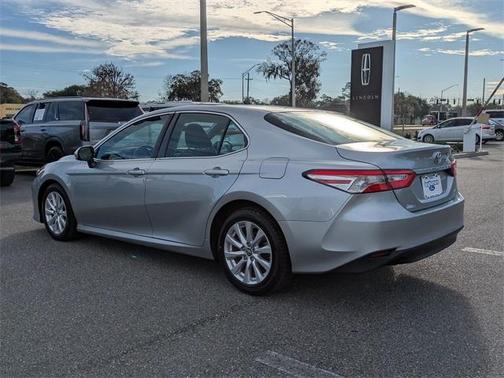 2018 Toyota Camry LE