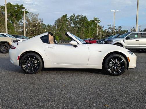 2026 Mazda MX-5 Miata GRAND TOURING