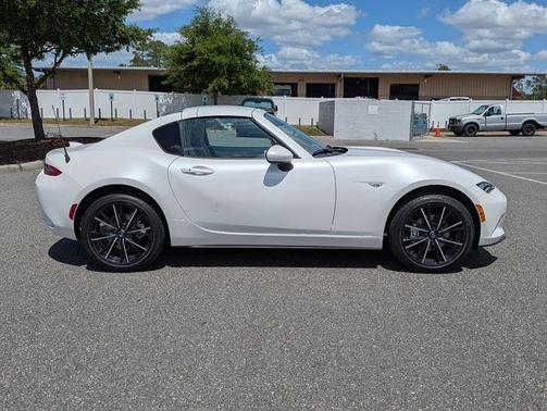 2026 Mazda MX-5 Miata GRAND TOURING