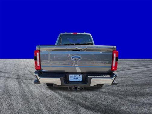 2026 Ford F-350 Lariat Super Duty