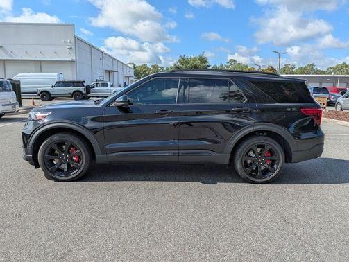Agate Black Metallic 2021 Ford Explorer ST