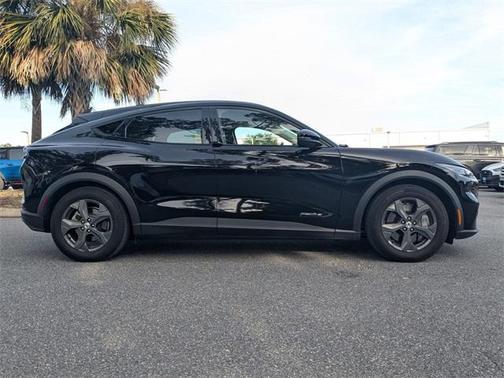 2022 Ford Mustang Mach-E Select