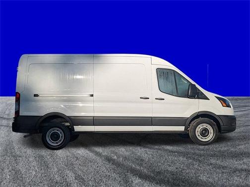 2025 Ford Transit-250 148 WB Medium Roof Cargo