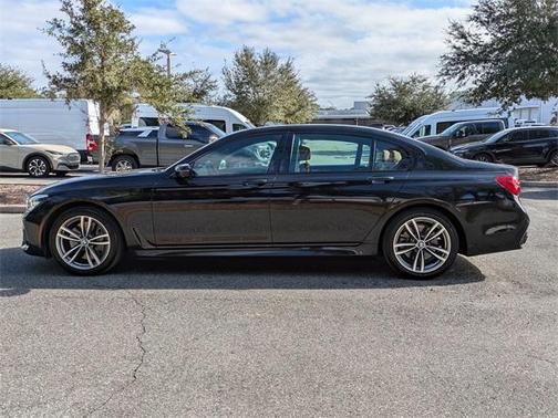 2016 BMW 750 i xDrive