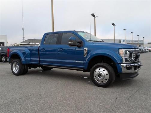 2022 Ford F-450 Lariat
