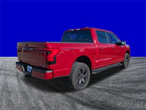 2022 Ford F-150 Lightning LARIAT