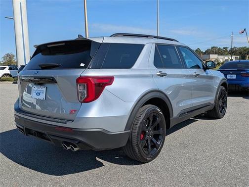 2024 Ford Explorer ST