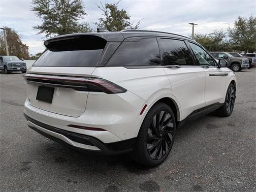 2024 Lincoln Nautilus Reserve