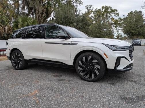 2024 Lincoln Nautilus Reserve