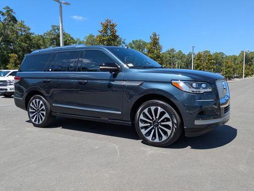 Blue Metallic 2024 Lincoln Navigator Reserve