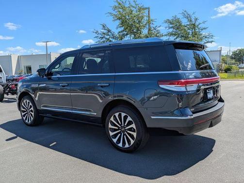 Blue Metallic 2024 Lincoln Navigator Reserve