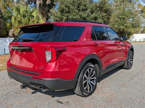 2022 Ford Explorer ST-Line