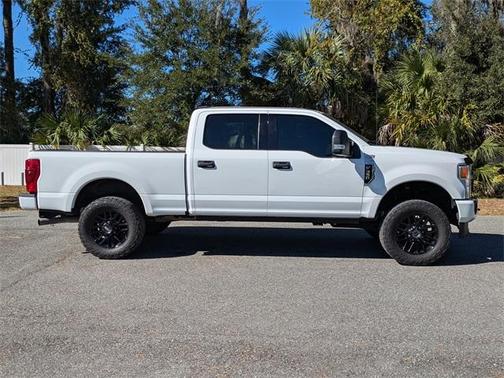 2022 Ford F-350 XLT