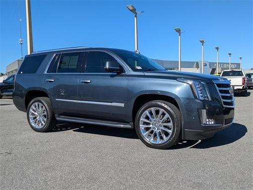 2020 Cadillac Escalade Luxury