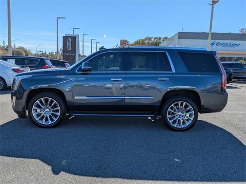 2020 Cadillac Escalade Luxury