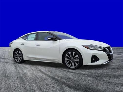 2023 Nissan Maxima Platinum