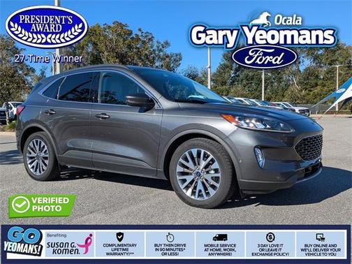 2020 Ford Escape Titanium Hybrid