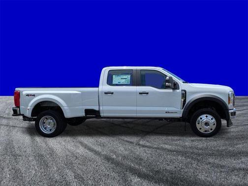 Oxford White 2026 Ford F-450 XL