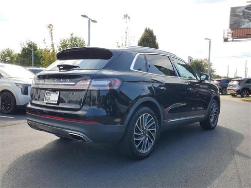 2019 Lincoln Nautilus Reserve