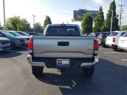 2022 Toyota Tacoma SR5