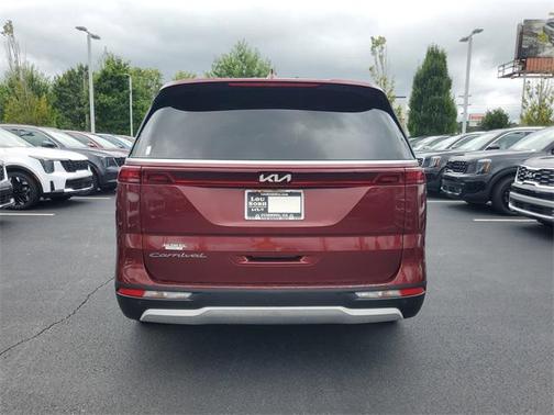 2022 Kia Carnival LXS