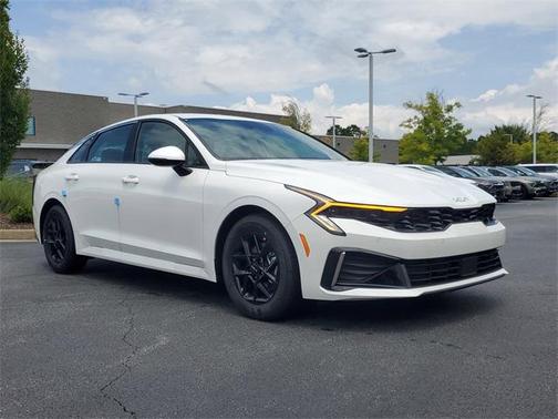 2025 Kia K5 LXS