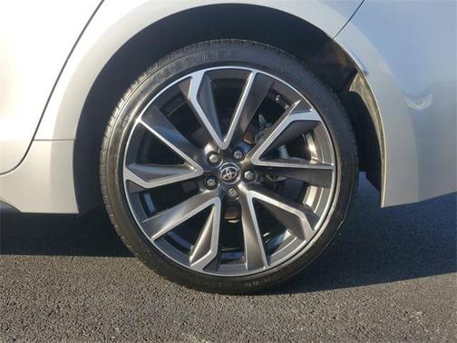 2020 Toyota Corolla XSE