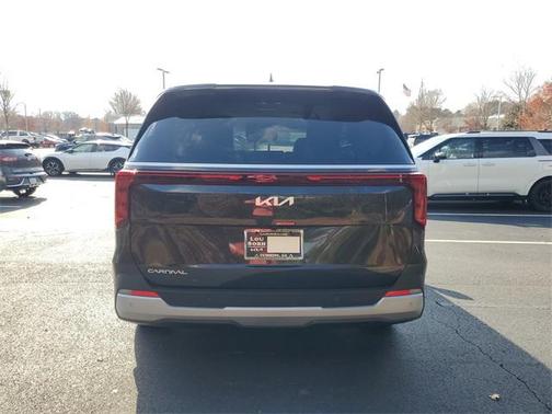 2026 Kia Carnival LXS