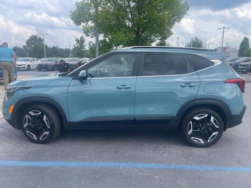 2024 Kia Seltos SX